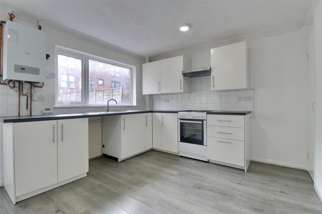 8, Hercules Street, Portsmouth photo 2
