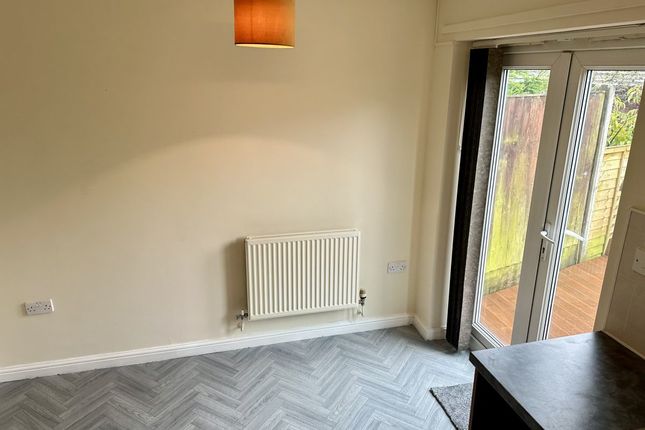 19, Traynor Close, Middleton photo 4