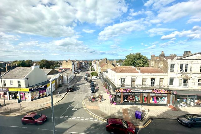 1-bed flat on 244c Northdown Road, Kent, £750/mo
