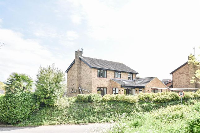 Detached house for sale in Pevelands, Cam, Dursley