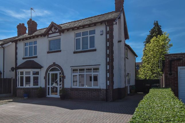 Homes For Sale In Catkins Close Catshill Bromsgrove B61 Buy
