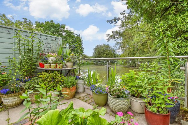 4-bed detached on The Oast, Gate Court Farm, Station Road, Rye, £700,000