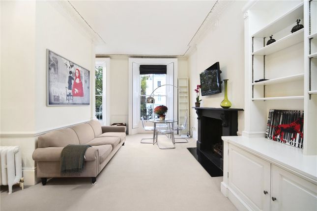 Lansdowne Crescent, London photo 2