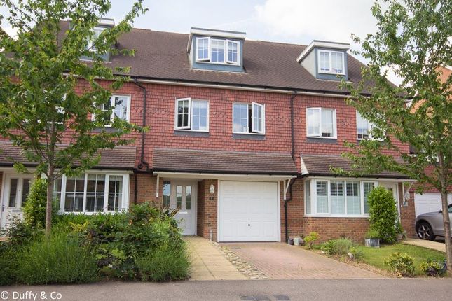 Thumbnail Town house to rent in Brick Lane, Cuckfield, West Sussex