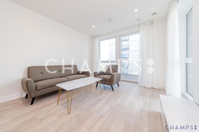 Flat 35 Lavey House, 10 Belgrave Road, London photo 3