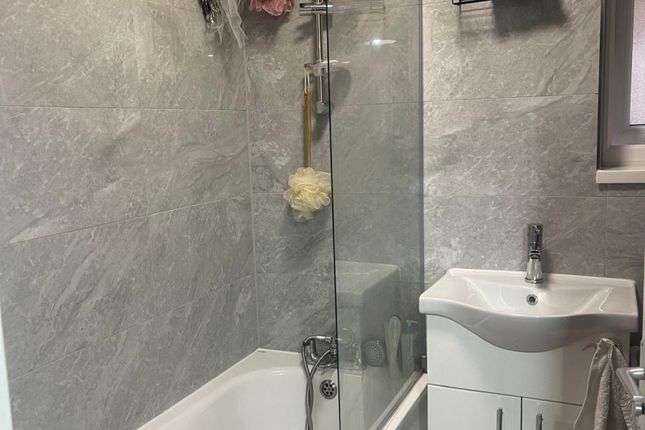 Thumbnail Shared accommodation to rent in Brent, 8Jt, UK