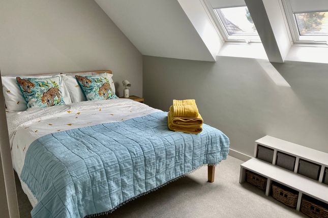 Flat for sale in South Way, Cirencester, Gloucestershire