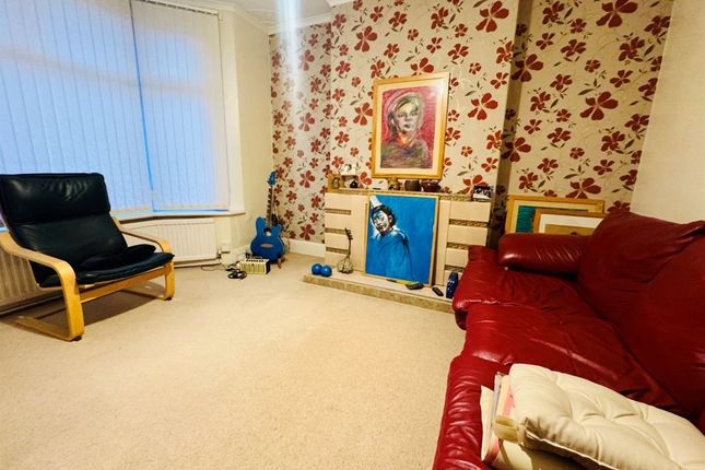 32, Oxford Road, Peterborough photo 3