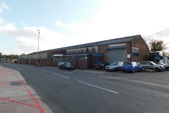 Warehouse units electric transport