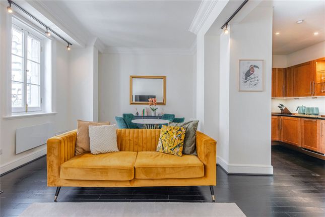 Flat J, 1-3,, Spring Gardens, London photo 4