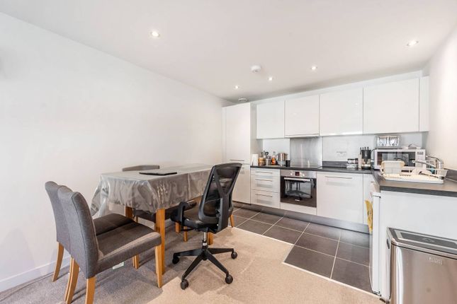 Thumbnail Flat to rent in Stanmore Place, Stanmore