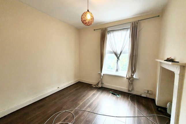 Thumbnail Studio to rent in Archway Road, Highgate