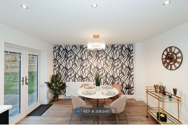 Mcpherson Place, Gourock photo 2