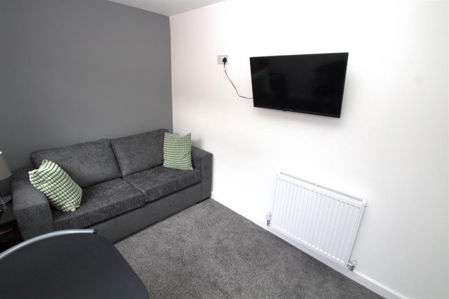 tv Room .Jpg
