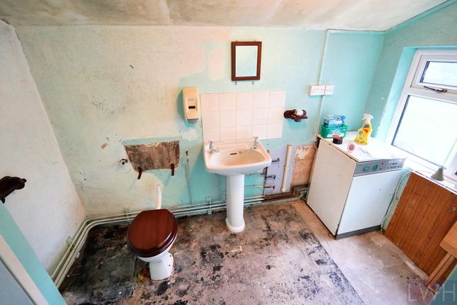 Utility WC