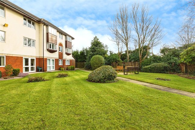 Apartment 50, Sharoe Bay Court,, Sharoe Green Lane, Preston photo 2
