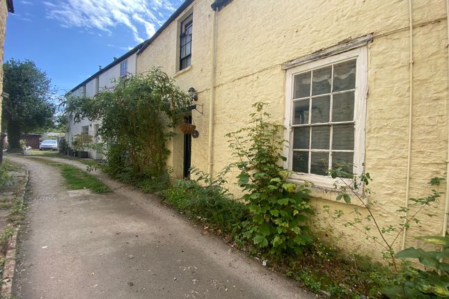 Terraced house for sale in High Street, Calne