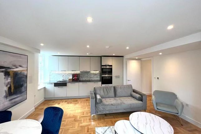 1-bed flat on 18, Peacock Court, London, £600,000