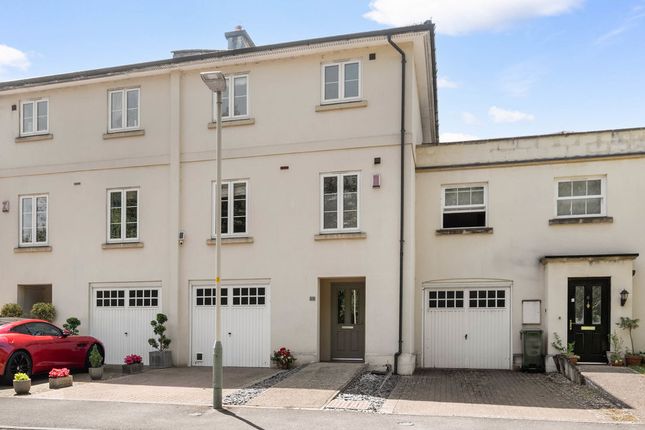 5, John Moore Gardens, Cheltenham photo 4