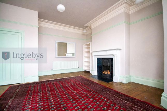 Flat 2, 17, Windsor Road, Saltburn-By-The-Sea photo 5