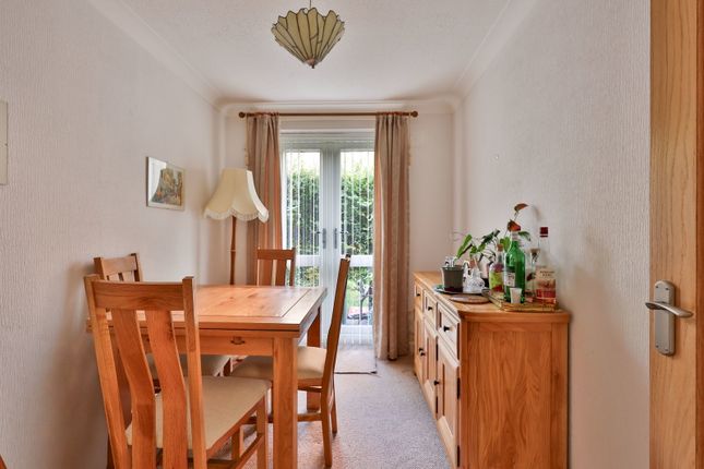 20, Heslington Court, York photo 4