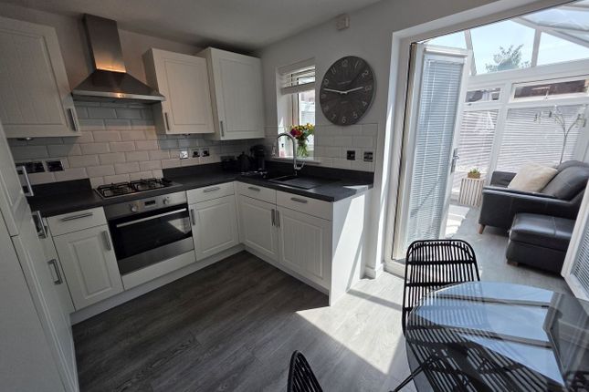 3, Maindiff Drive, Abergavenny photo 4