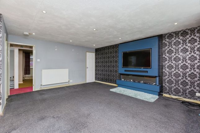 8, Stonehill Drive, LEICESTER photo 4