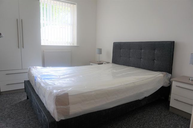Thumbnail Flat to rent in Linnet Mansion, 2A Linnet Lane, Liverpool