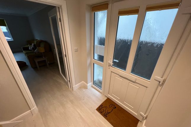 16, Heol Y Cwm, Llandysul photo 4