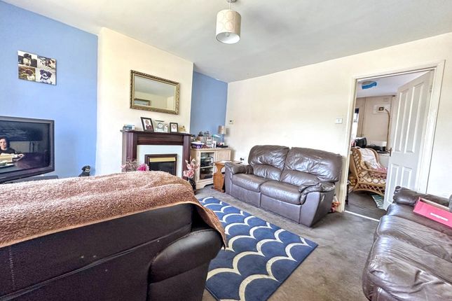 32, Ramsey Crescent, Bishop Auckland photo 4
