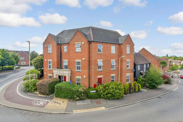 11, Kirk View, Ashford photo 2
