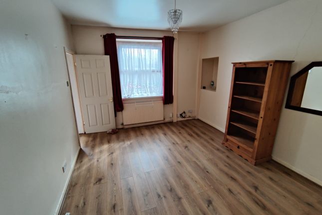 377, Neath Road, Swansea photo 4
