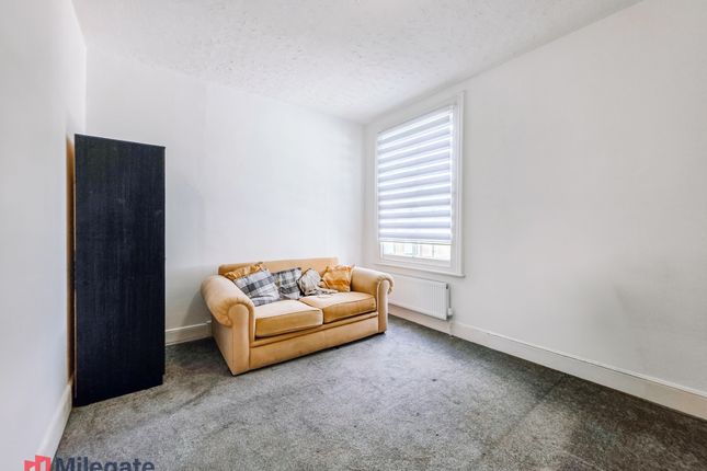 41, Meteor Road, Westcliff-On-Sea photo 3