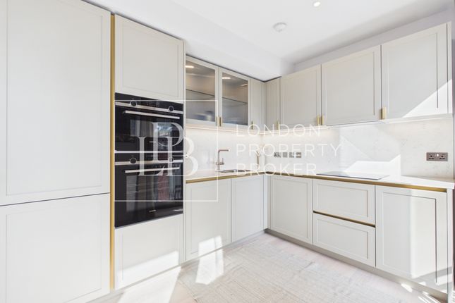 Apartment 47 Alcindor Mansions 16, Paddington Green, London photo 4