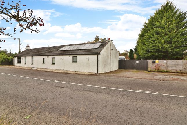 Detached bungalow for sale in Riggend, Airdrie