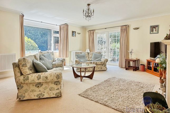 Roseberry, Harcombe Road, Axminster photo 2