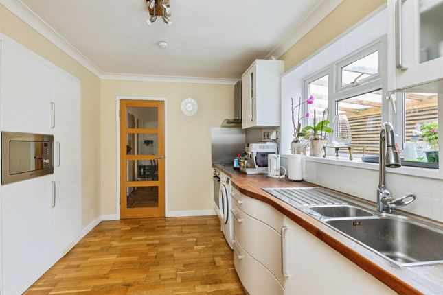 11, Redwell Road, Paignton photo 4