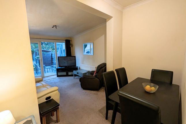 Grosvenor Road, Westcliff-on-Sea photo 4