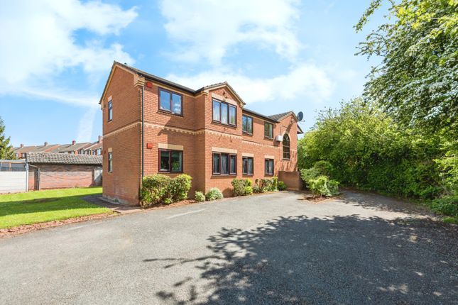Thumbnail Flat for sale in Cedar Court, Wilnecote, Tamworth, Staffordshire