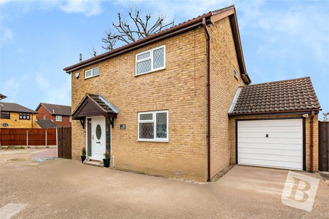 Detached house for sale in Broad Oaks, Wickford, Essex