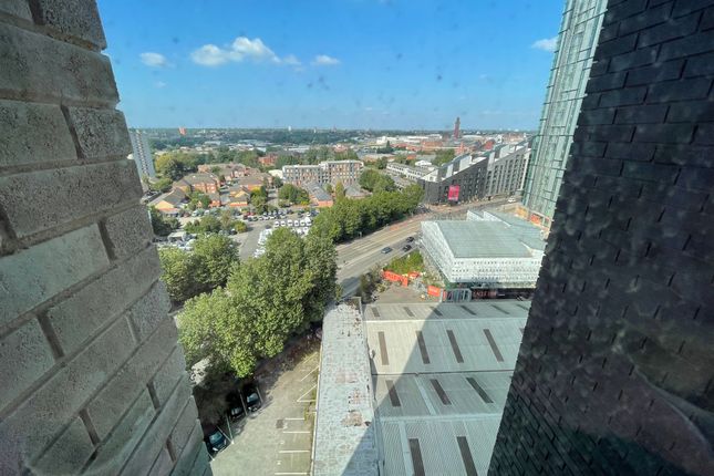 1111, Fivetyfive, Queen Street, Salford photo 5