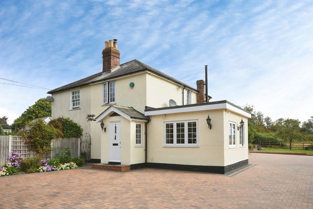2, Tonbridge Cottages, Tanhouse Lane, Brentwood photo 2