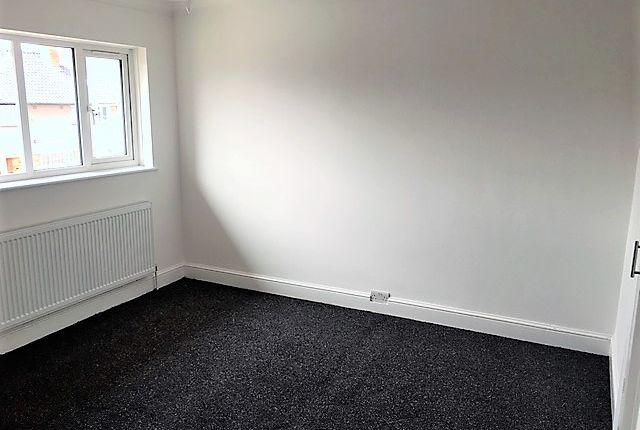 Terraced house to rent in Mead Grove, Romford