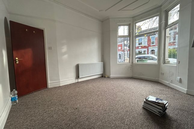 Ground Floor Flat, 99a, Warham Road, London photo 5