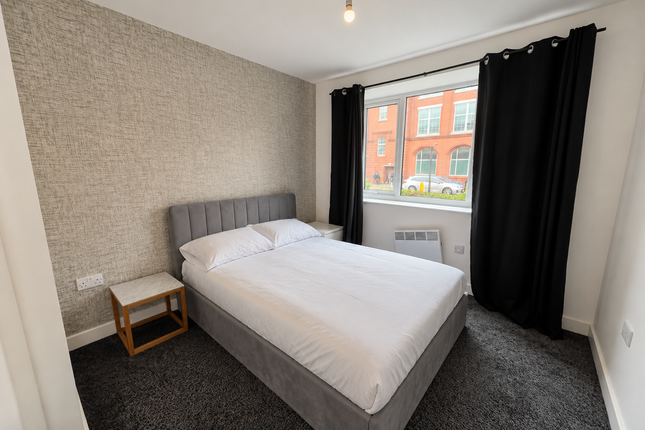 256, Coventry photo 4