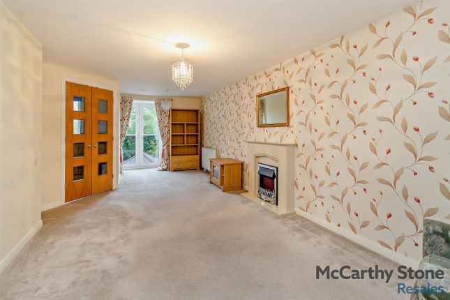 39 Oakfield Court, 44-48 Crofts Bank Road, Manchester photo 4