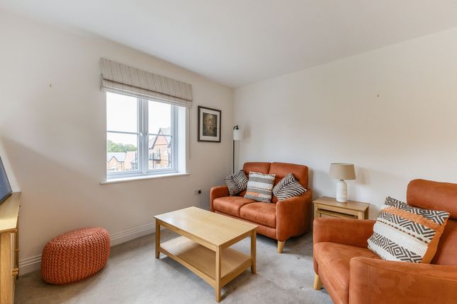 57, Aspen Road, High Wycombe photo 4