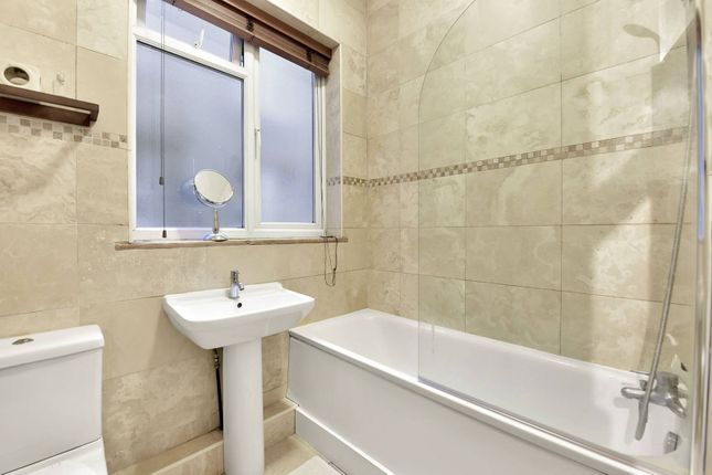 Flat to rent in Cranworth Gardens, Oval, London