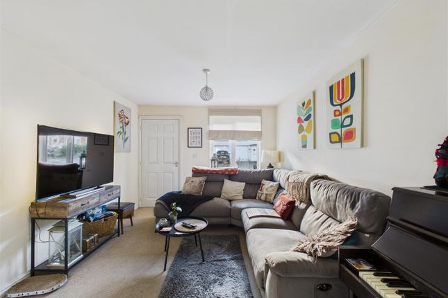 59, Deepdale Avenue, Stockton-On-Tees photo 3