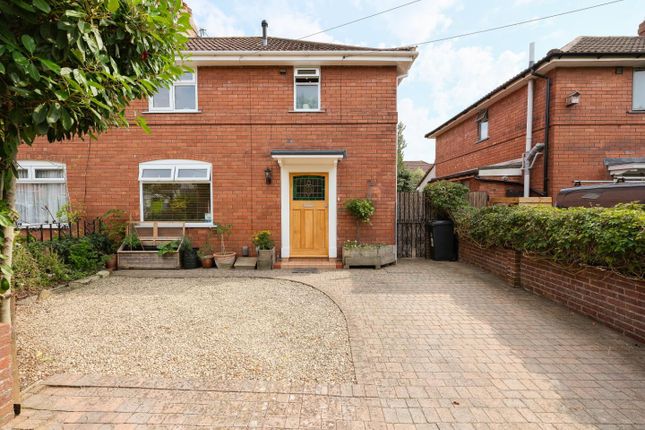 17, Frobisher road, Bristol photo 2